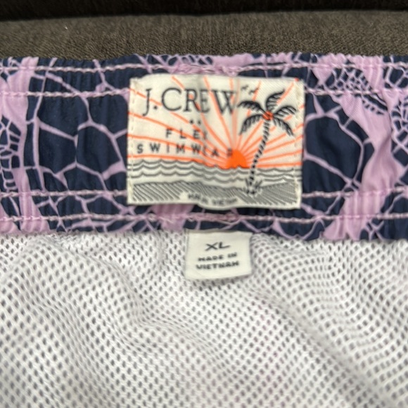 Mens J Crew Factory bathing suit - Picture 5 of 5